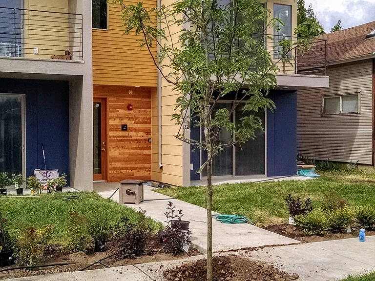 1828 W College Ave #4 — Photo 17