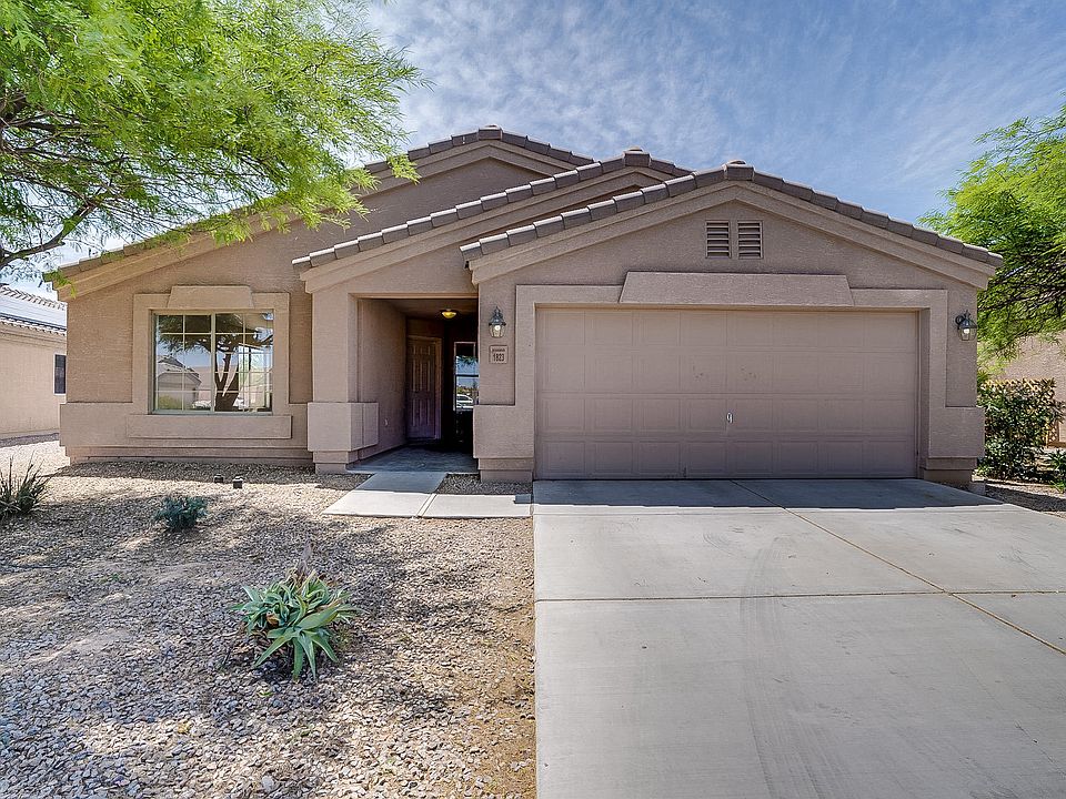 1st image of 1823 E Wildflower Ln