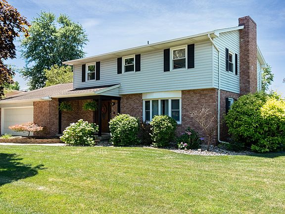 3rd image of 2786 Oak Dr