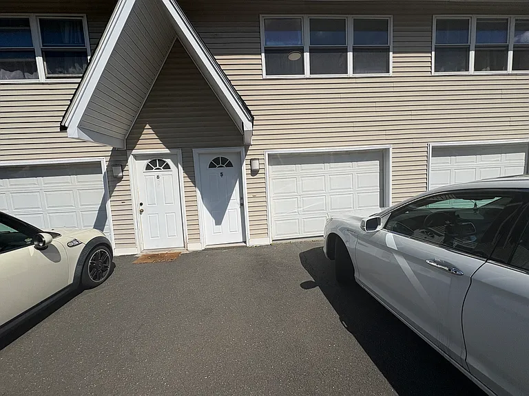 203A Regan Rd #5 — Photo 12