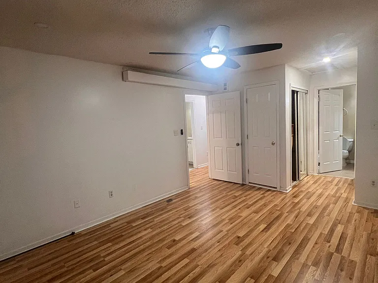 40 Walnut St — Photo 15