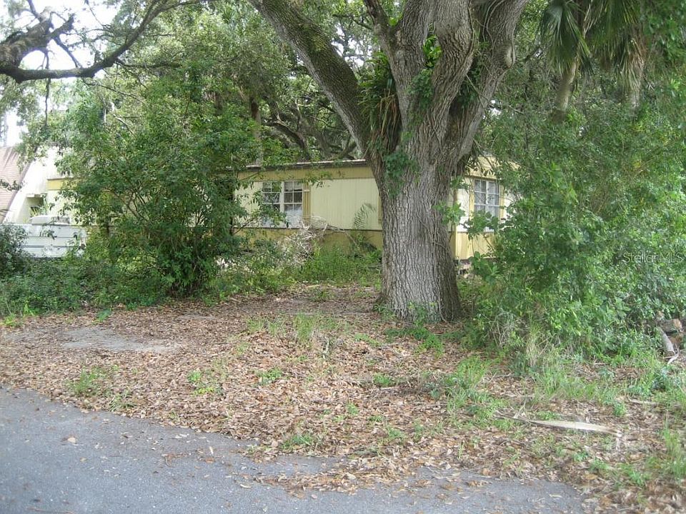 2nd image of 6240 SE 96th Cir