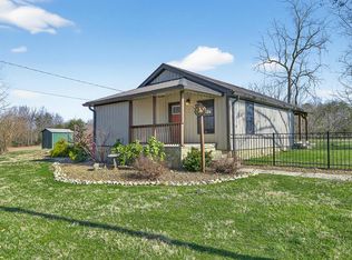 2496 Chestnut Hill Rd, Crossville, TN 38571