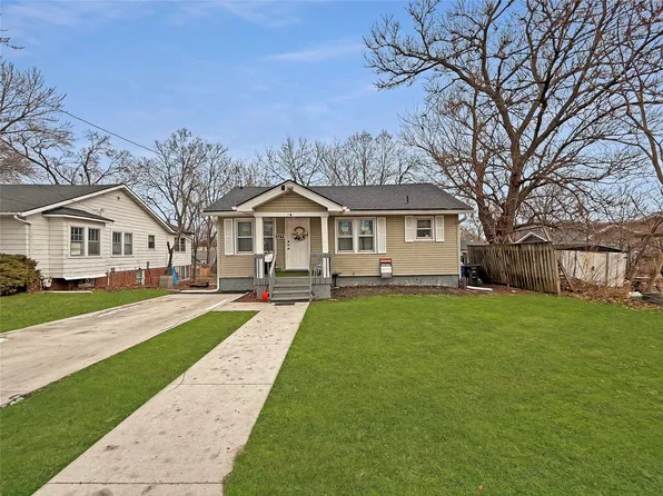 1211 56th St, Des Moines, IA 50311