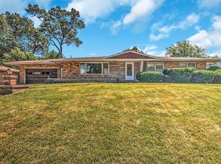 2683 Eleanor St, Portage, IN 46368