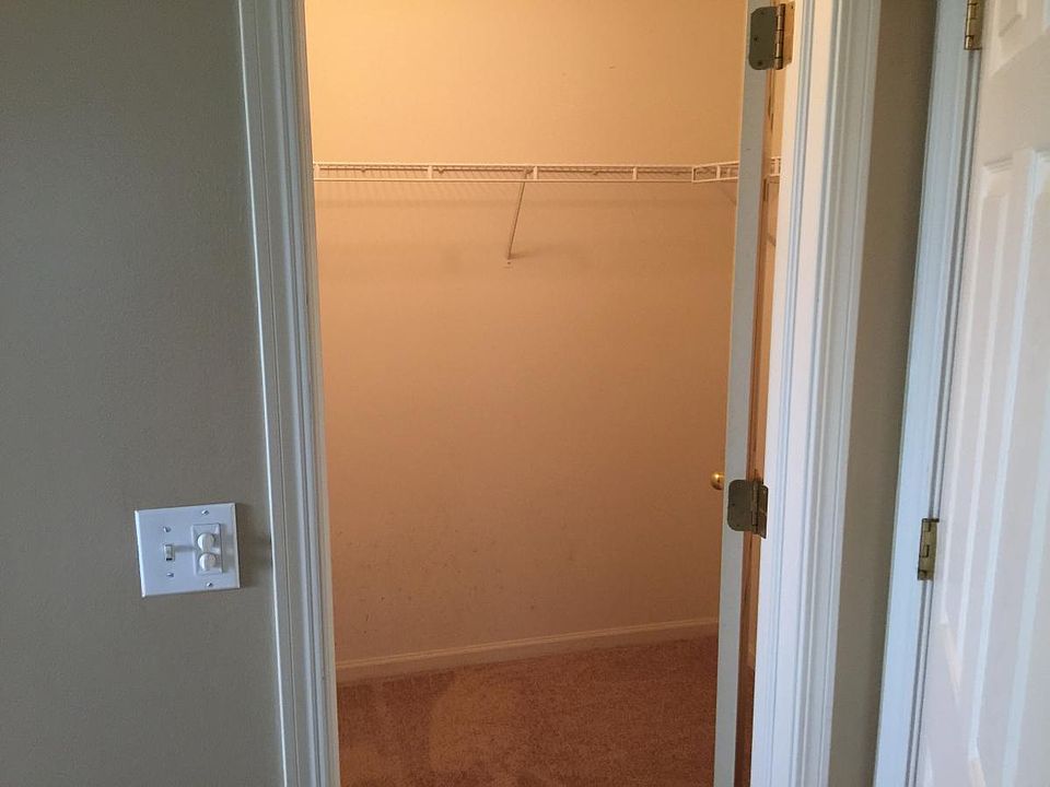 Master walk in closet