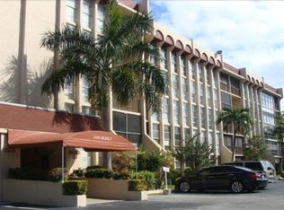 2101 Atlantic Shores Blvd APT 102, Hallandale, FL 33009