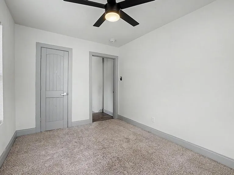 1320 S 7th Ave — Photo 25