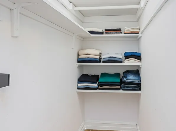 9437 Shore Road image 16 of 22