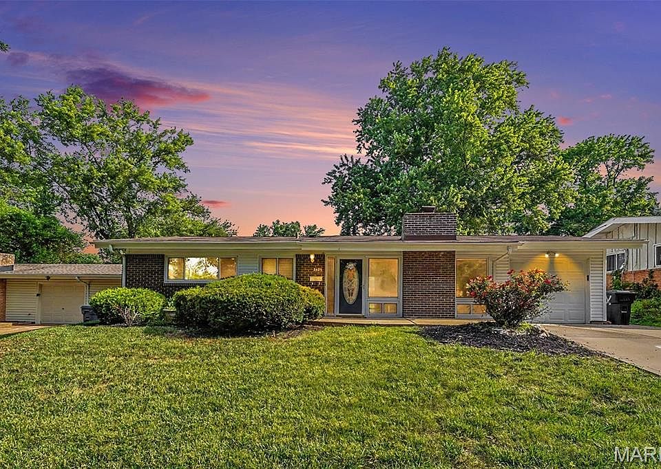 1st image of 2425 Brook Dr