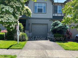 3624 E Oak Grove St, Newberg, OR