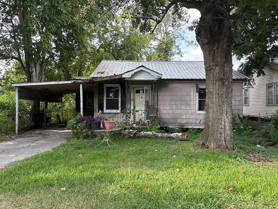 1st image of 309 N Landry Dr