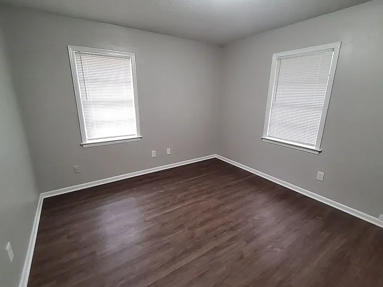 2970 Hale Ave — Photo 4