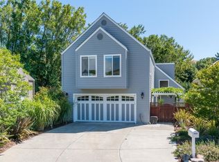 9 Luiz Ct, San Rafael, CA 94903