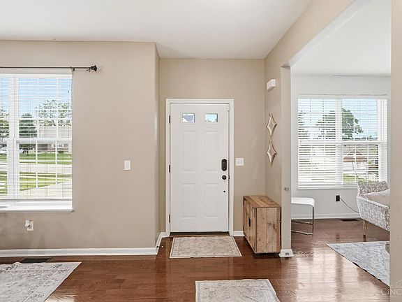 5th image of 7477 Hunters Creek Ln