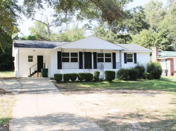 218 Sun Valley Dr, Americus, GA 31709