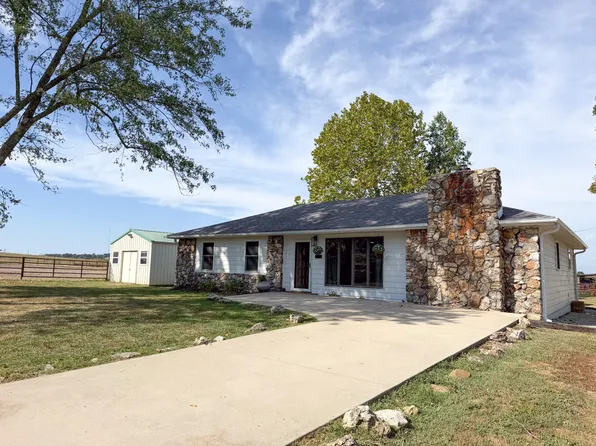 1869 Wall Road, Mountain Grove, MO 65711