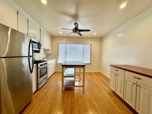 127 Vista Pl #5, Venice, CA 90291