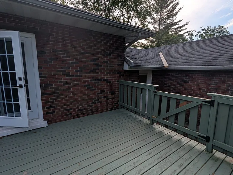 175 Colcleugh Ave — Photo 13