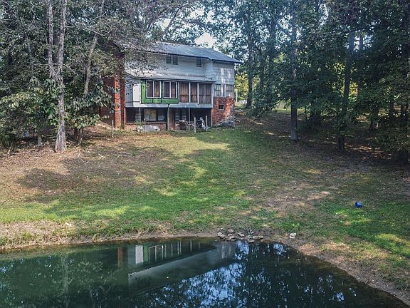 5th image of 816 Mitchell Rd
