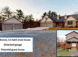 49 N Hilltop Hideaway Dr, Augusta, WV 26704