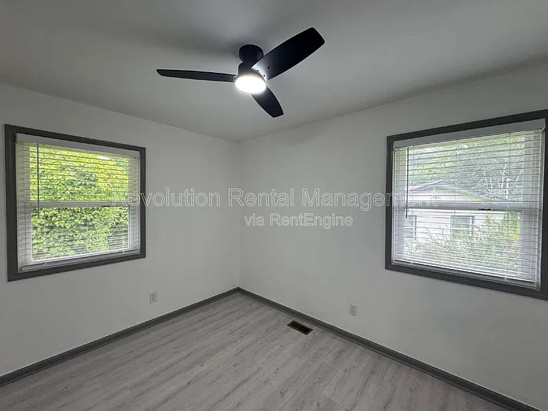 3593 Adkins Rd NW — Photo 4