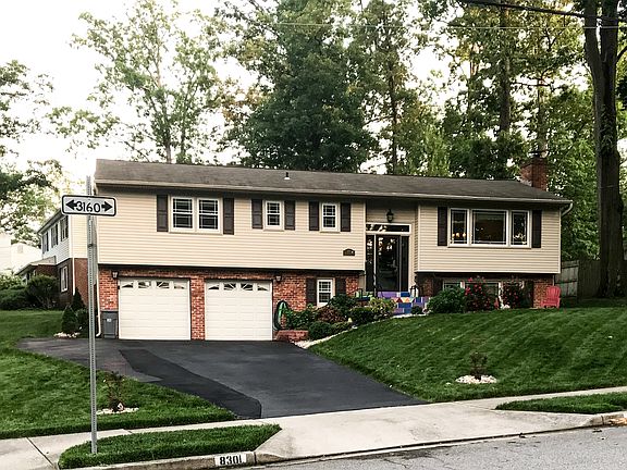 3rd image of 8301 Cherry Valley Ln