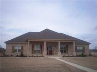 606 Greenfield Dr, Marion, AR 72364
