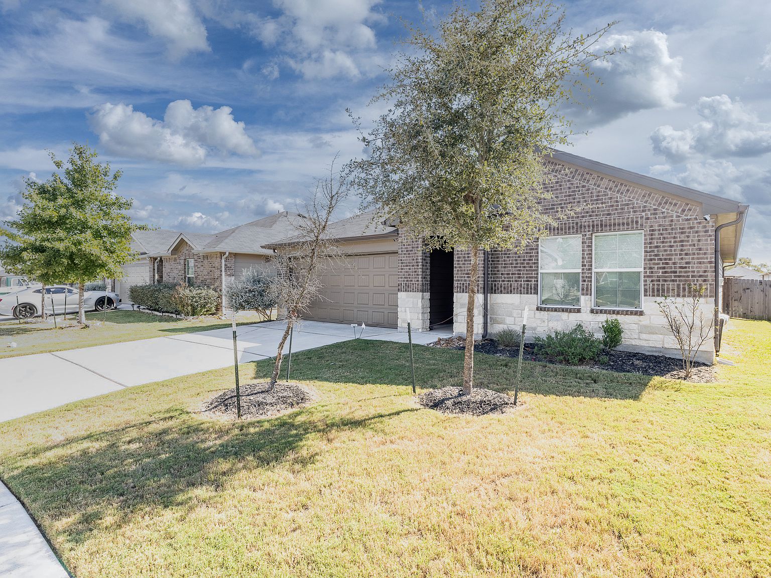 860 Margay Loop, Seguin, TX 78155 | Zillow