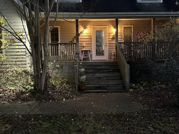 55 Bobtown Cir, Sewanee, TN 37375