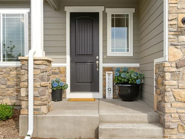 5086 Thunderhead Dr, Timnath, CO 80547