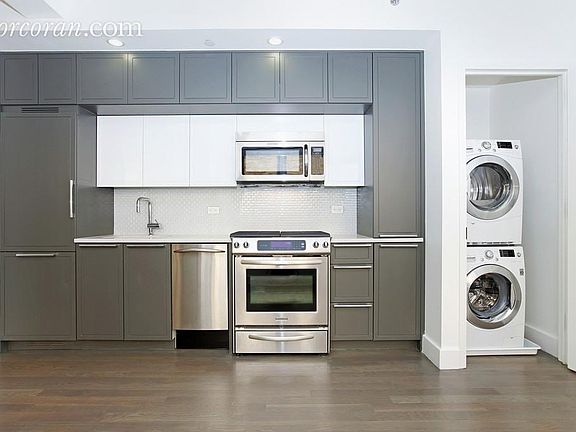 4th image of 432 W 52nd St APT 6C