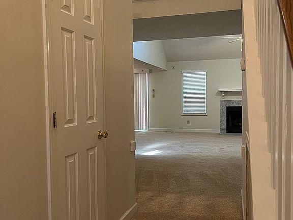2nd image of 203 Lynns Way