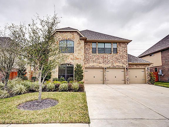 2nd image of 5038 Gold Haven Dr