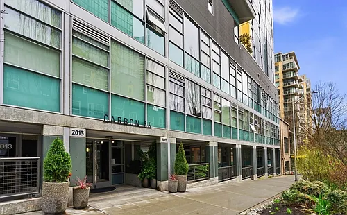2015 Terry Ave Photo 1