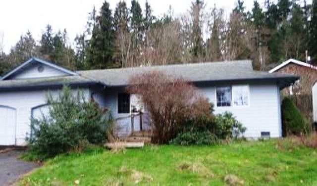 1st image of 10513 Lake View Dr