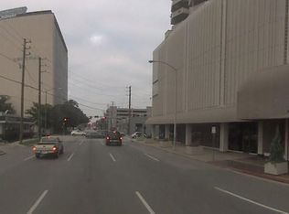 2405 Main St, Houston, TX 77002