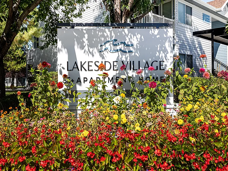 Lakeside Village — Photo 27