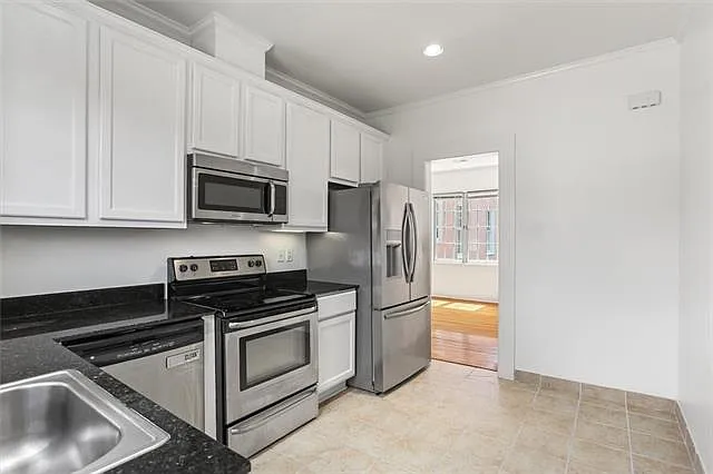 1656 Joseph St #H — Photo 11