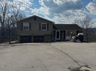 19 Quail Ct, Wheeling, WV 20003
