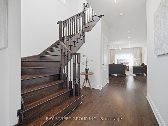 4th image of 66 Milby Cres