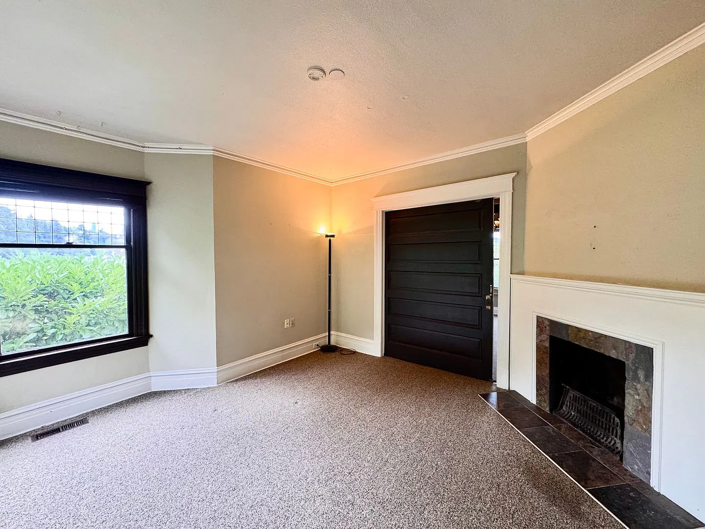 1921 Franklin Pl E — Photo 4