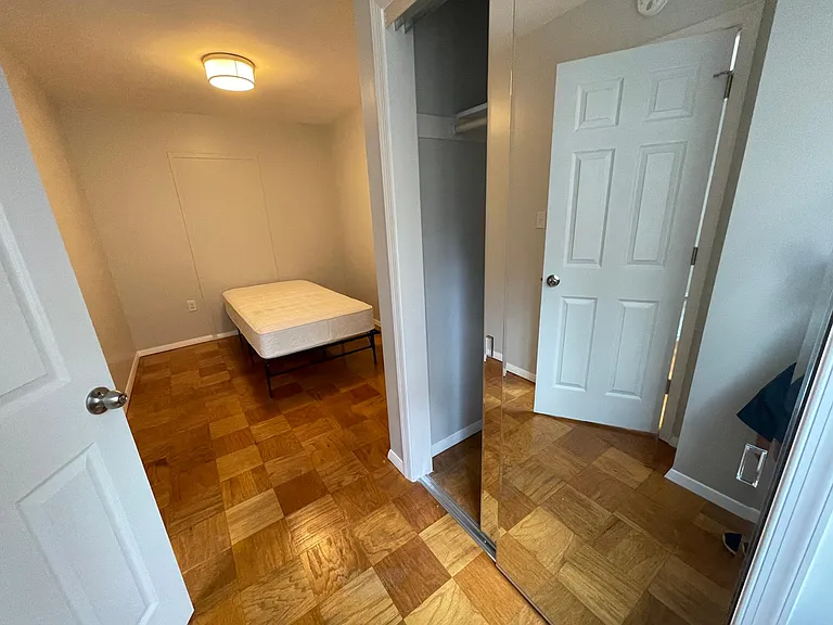 2030 F St NW #301 — Photo 7