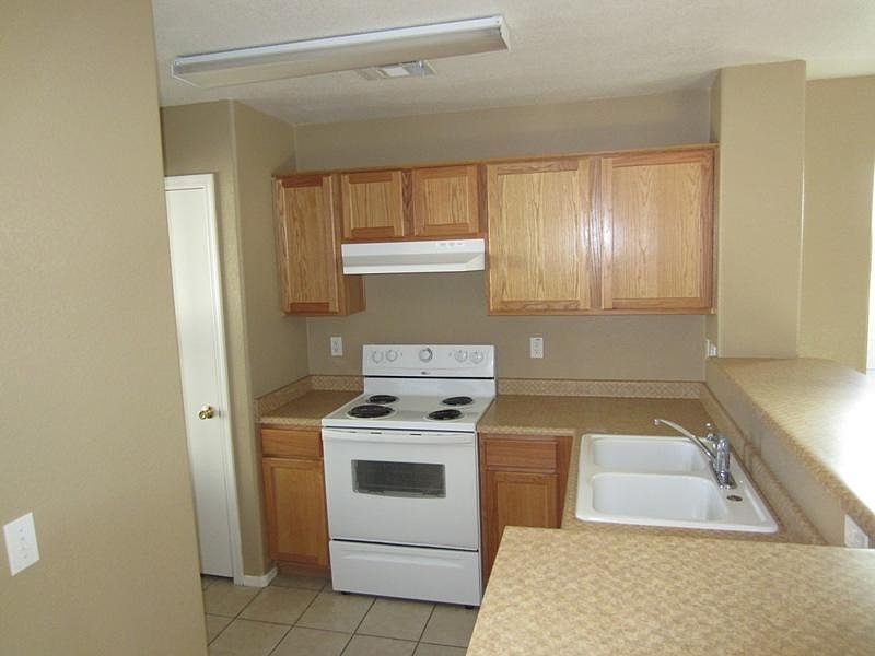 1st image of 36467 W Mallorca Ave