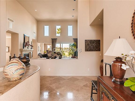 3rd image of 11306 La Madre Ridge Dr