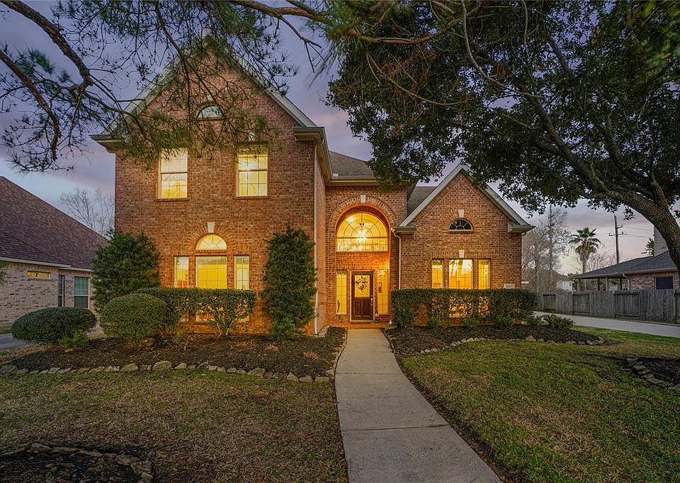 1st image of 3910 Breezeway Drive Drive