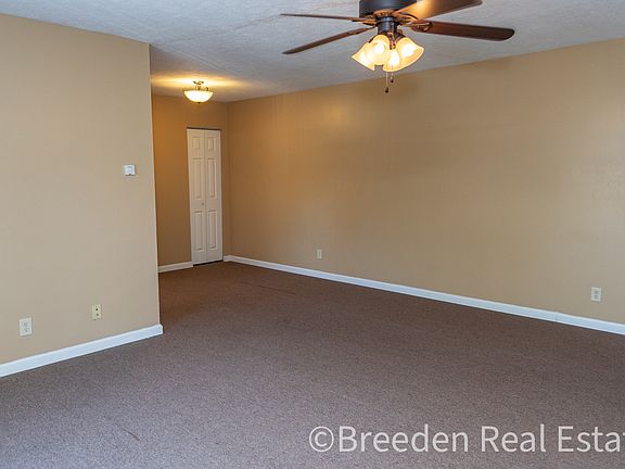 5th image of 239 Maple St APT 301-A