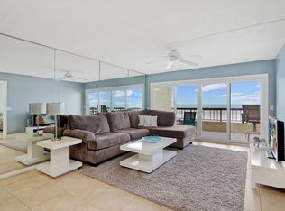 707 1st St S APT 202, Jacksonville Beach, FL 32250