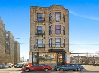 3219 W Cermak Rd, Chicago, IL 60623