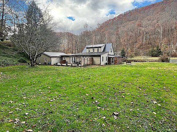 Back View - Home/Garage/Deck